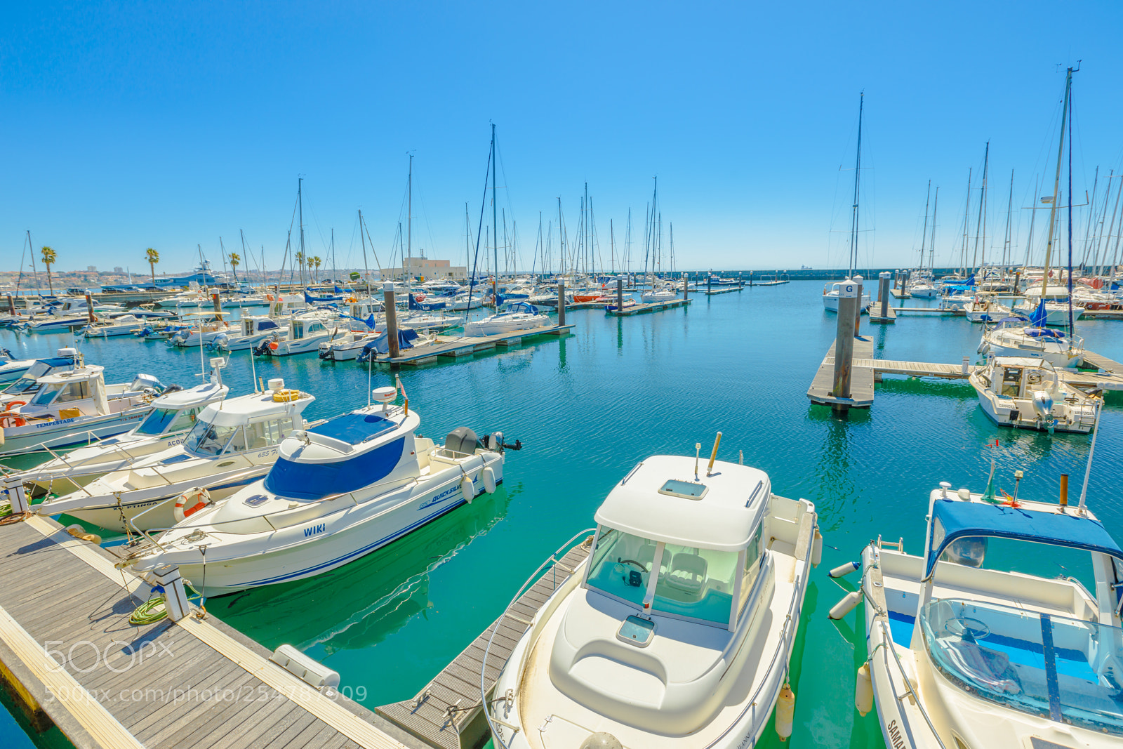 Canon EOS 5D Mark IV sample photo. Cascais marina portugal photography