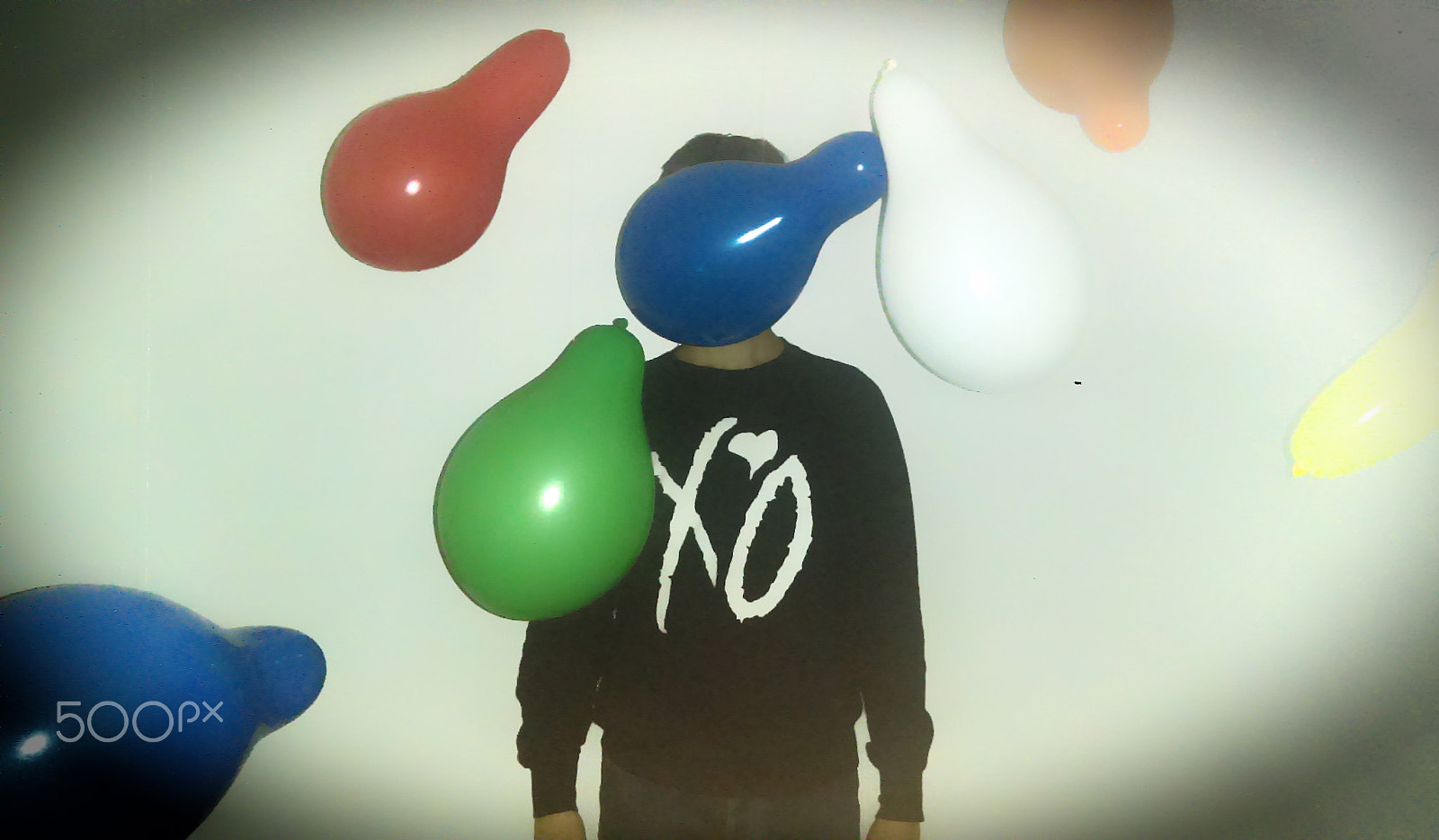 HTC DESRIE D530 sample photo. House of balloons photography