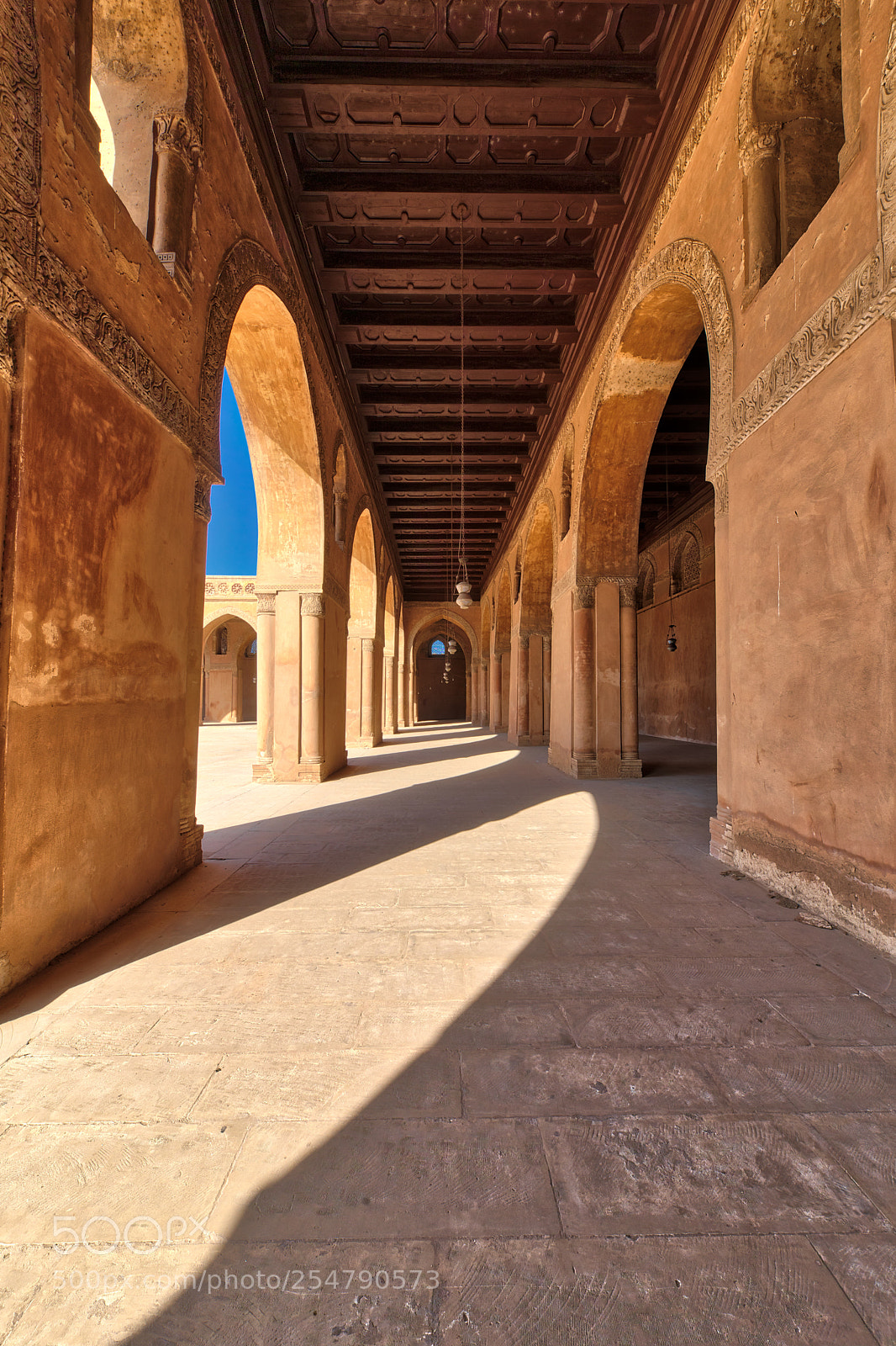 Canon EOS 5D Mark IV sample photo. The side hallway of photography