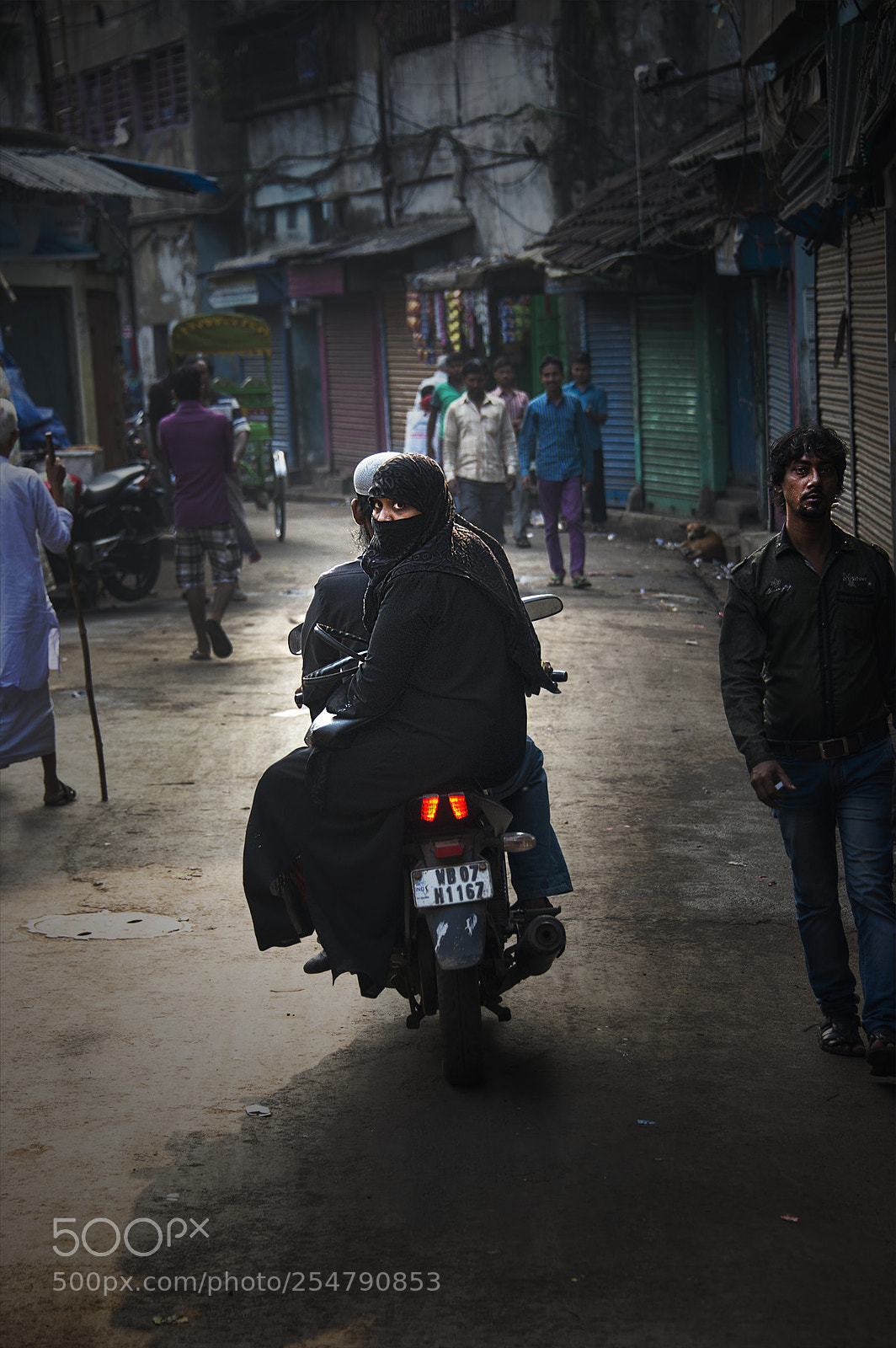 Nikon D800E sample photo. Muslim section of kolkata photography