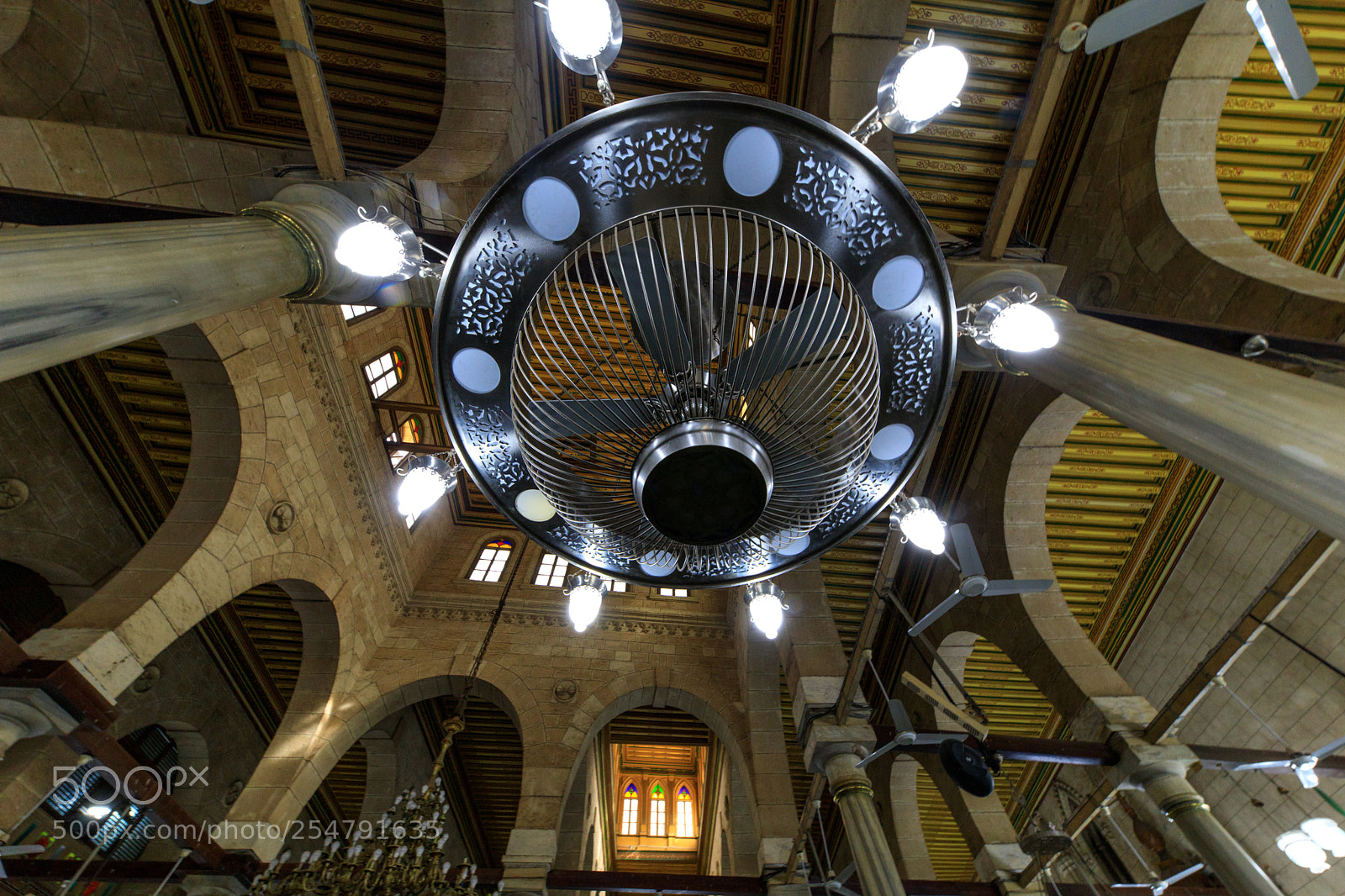 Canon EOS 5D Mark IV sample photo. Chandelier of al husain photography