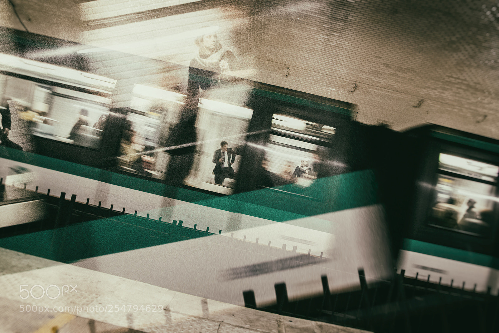 Pentax K-3 sample photo. Le depart photography