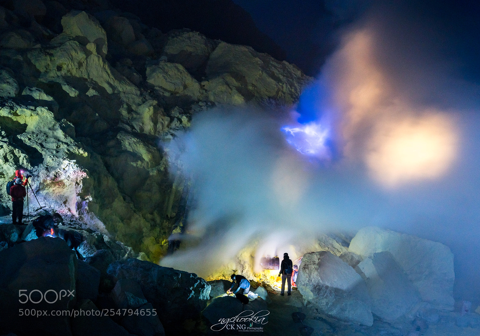 Sony a7R II sample photo. The largest blue fire photography