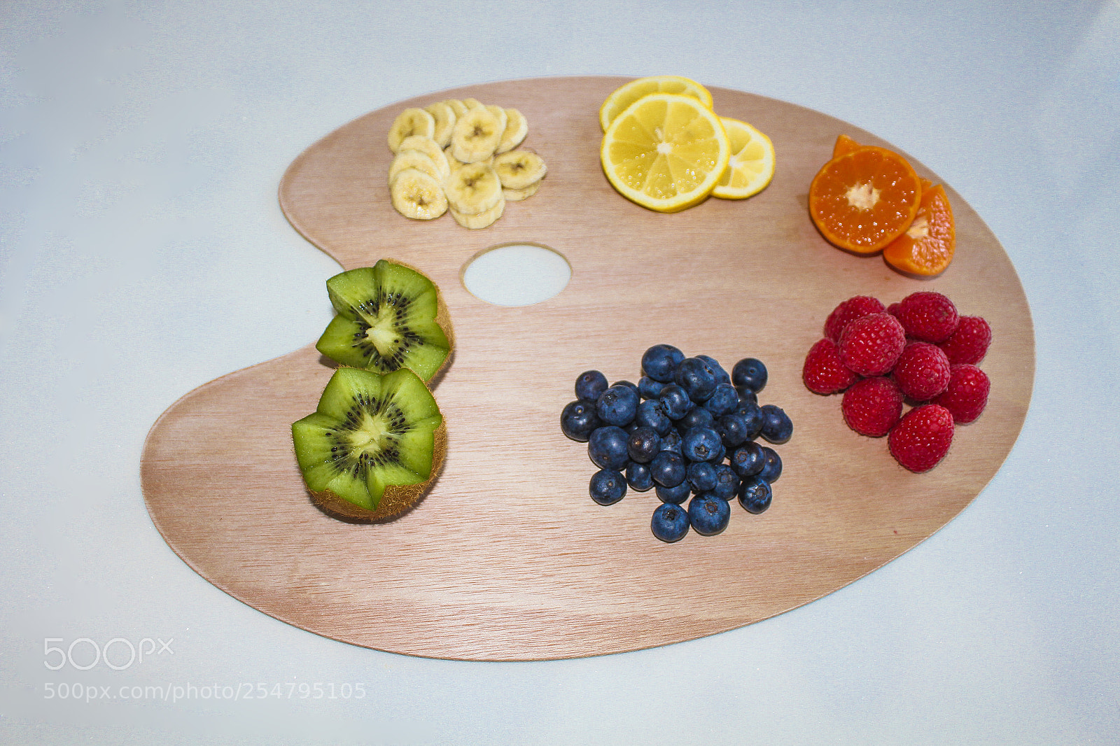Canon EOS 700D (EOS Rebel T5i / EOS Kiss X7i) sample photo. Painting health photography