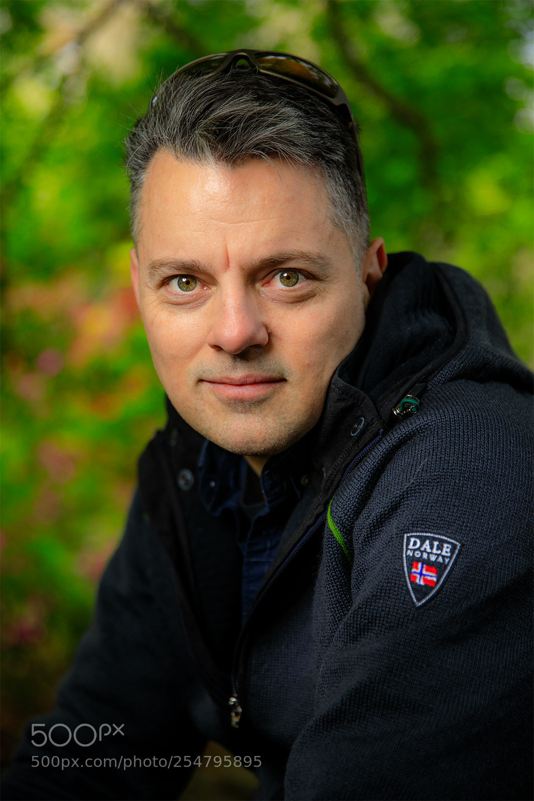 Canon EOS 5D Mark IV sample photo. "senior" portrait photography