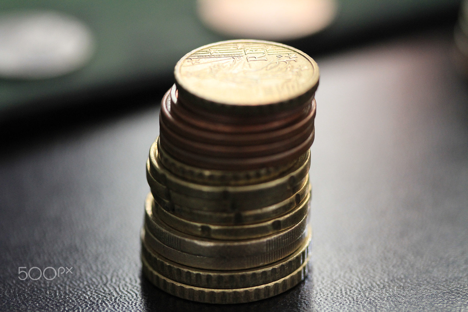Canon EF-S 60mm F2.8 Macro USM sample photo. Euros and pounds photography