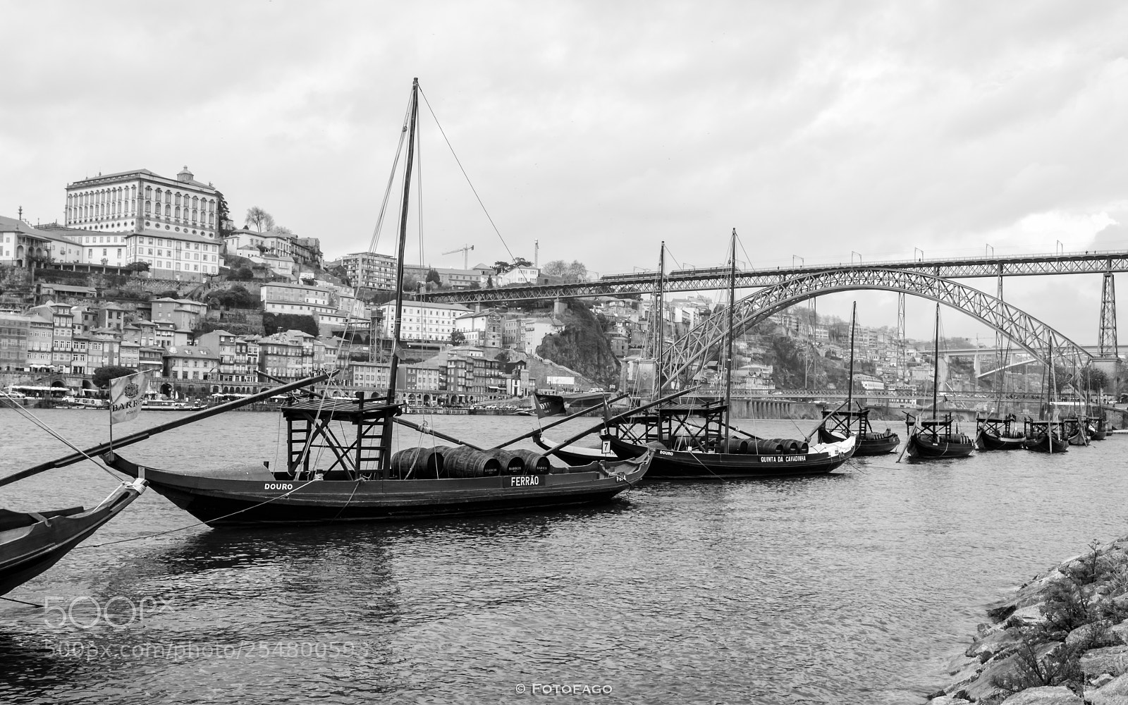 Nikon D7000 sample photo. Barcos sobre el duero photography