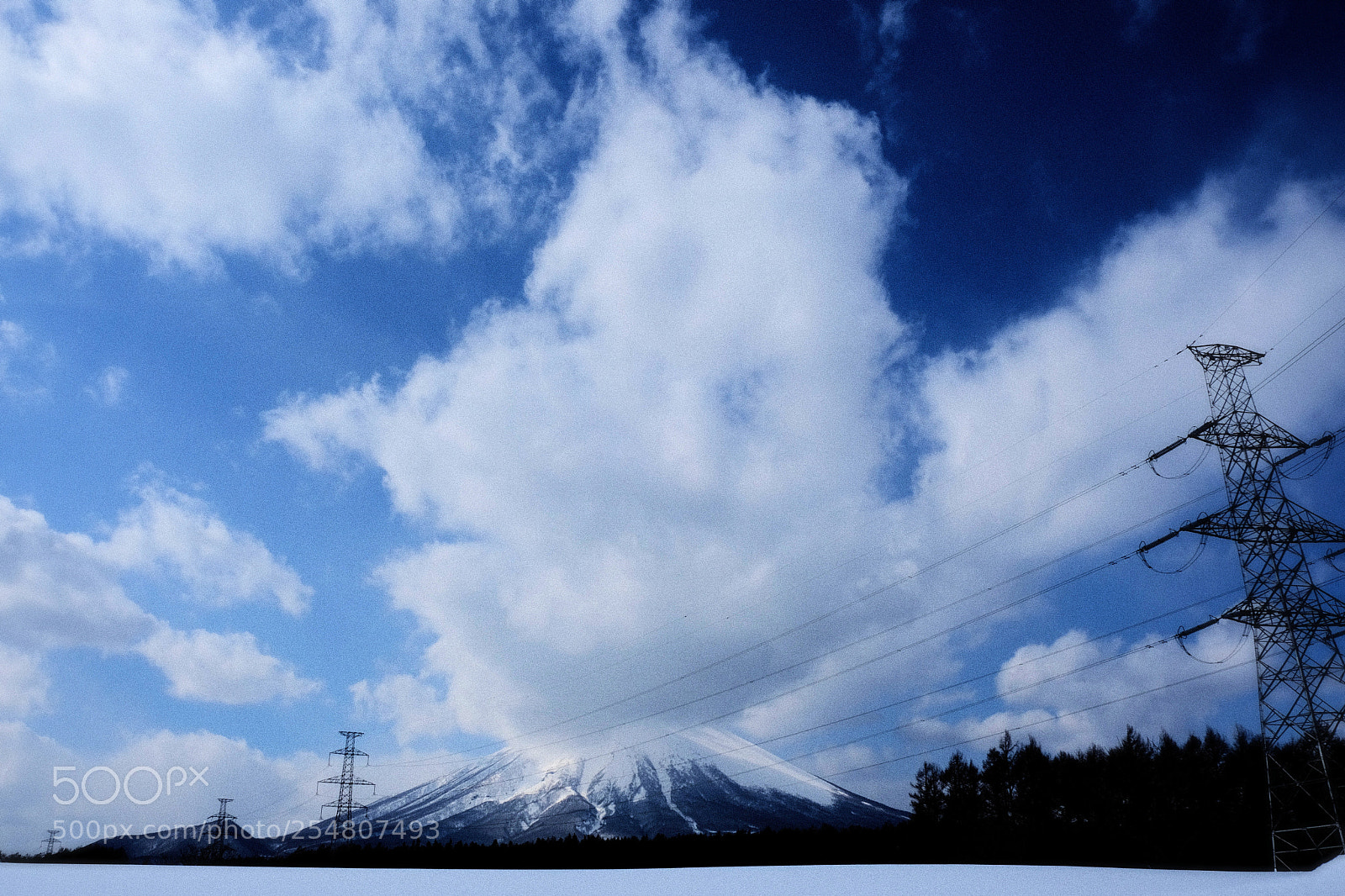 Fujifilm X-T2 sample photo. Mt.iwakisan...and white cloud 1 photography