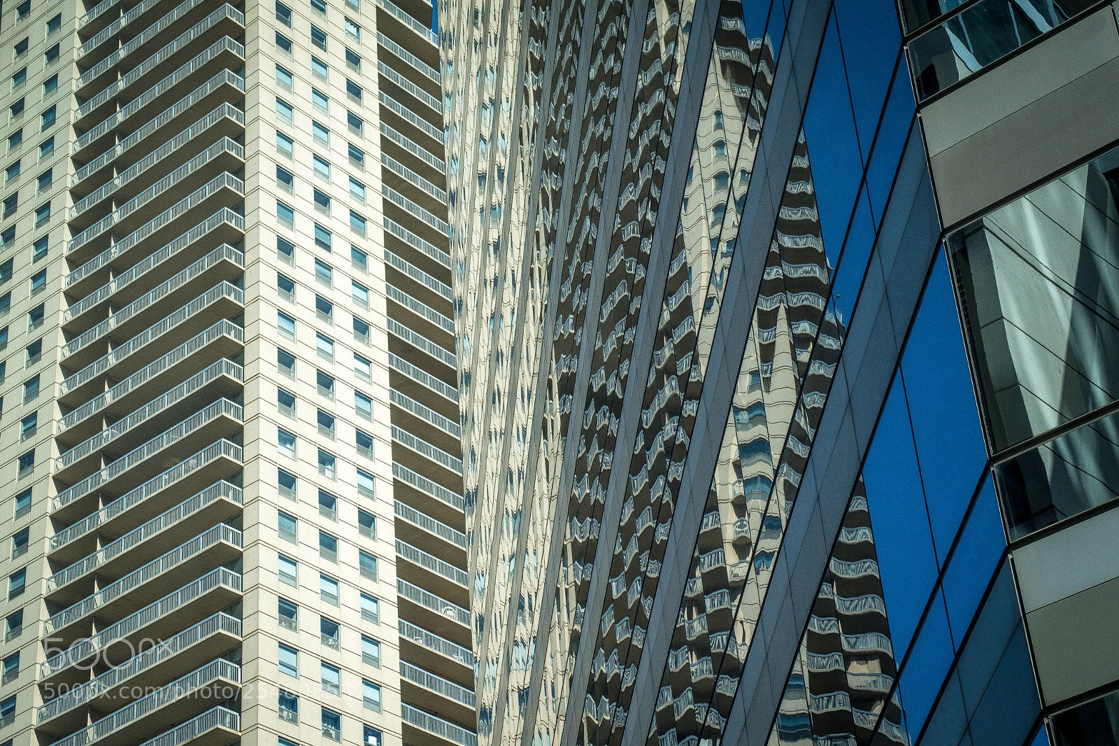 Fujifilm X-T2 sample photo. Chicago reflections photography