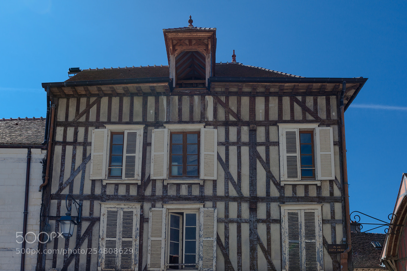 Canon EOS 5D Mark II sample photo. Troyes cityscape photography