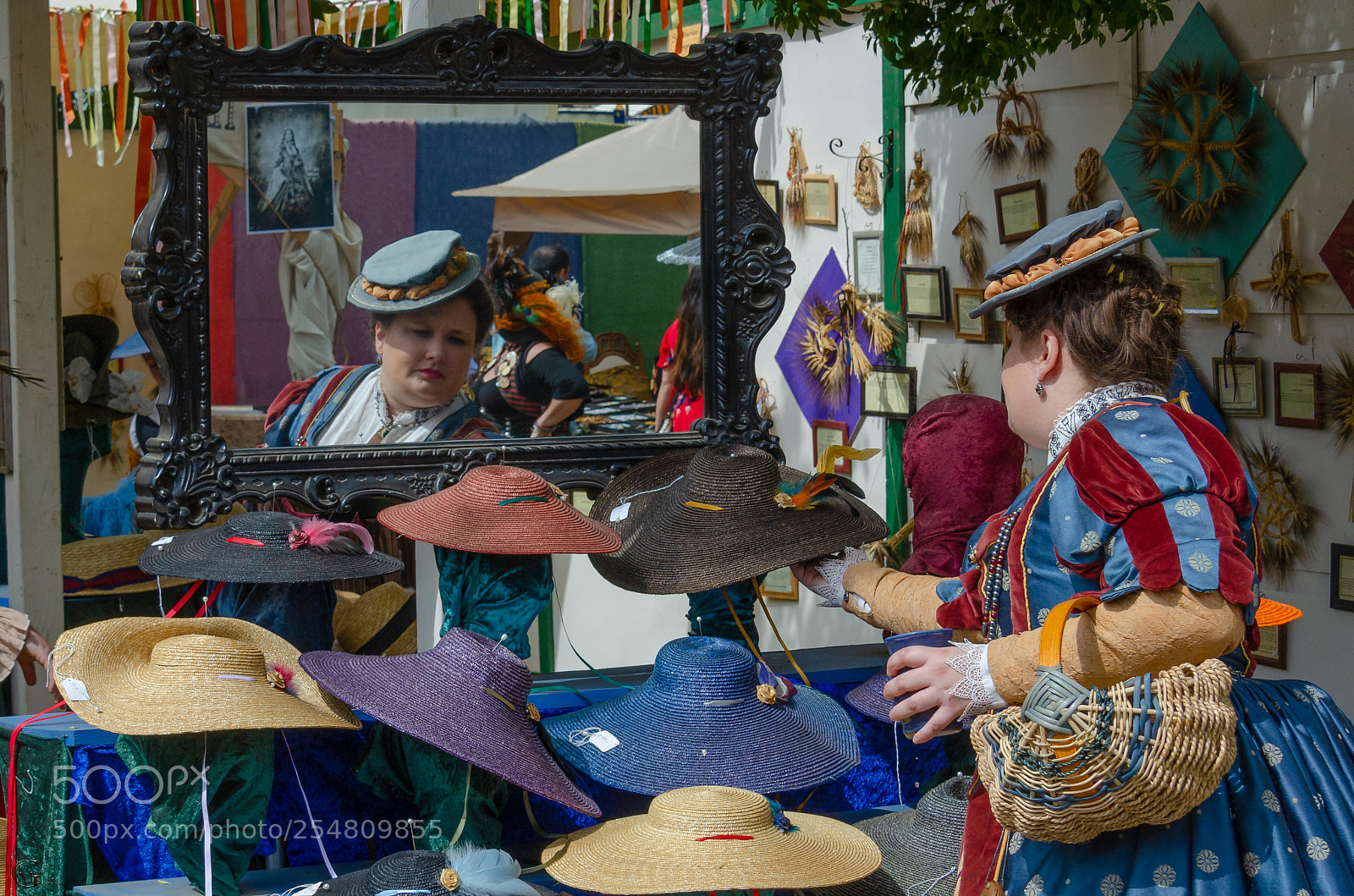 Nikon D7000 sample photo. Shopping photography