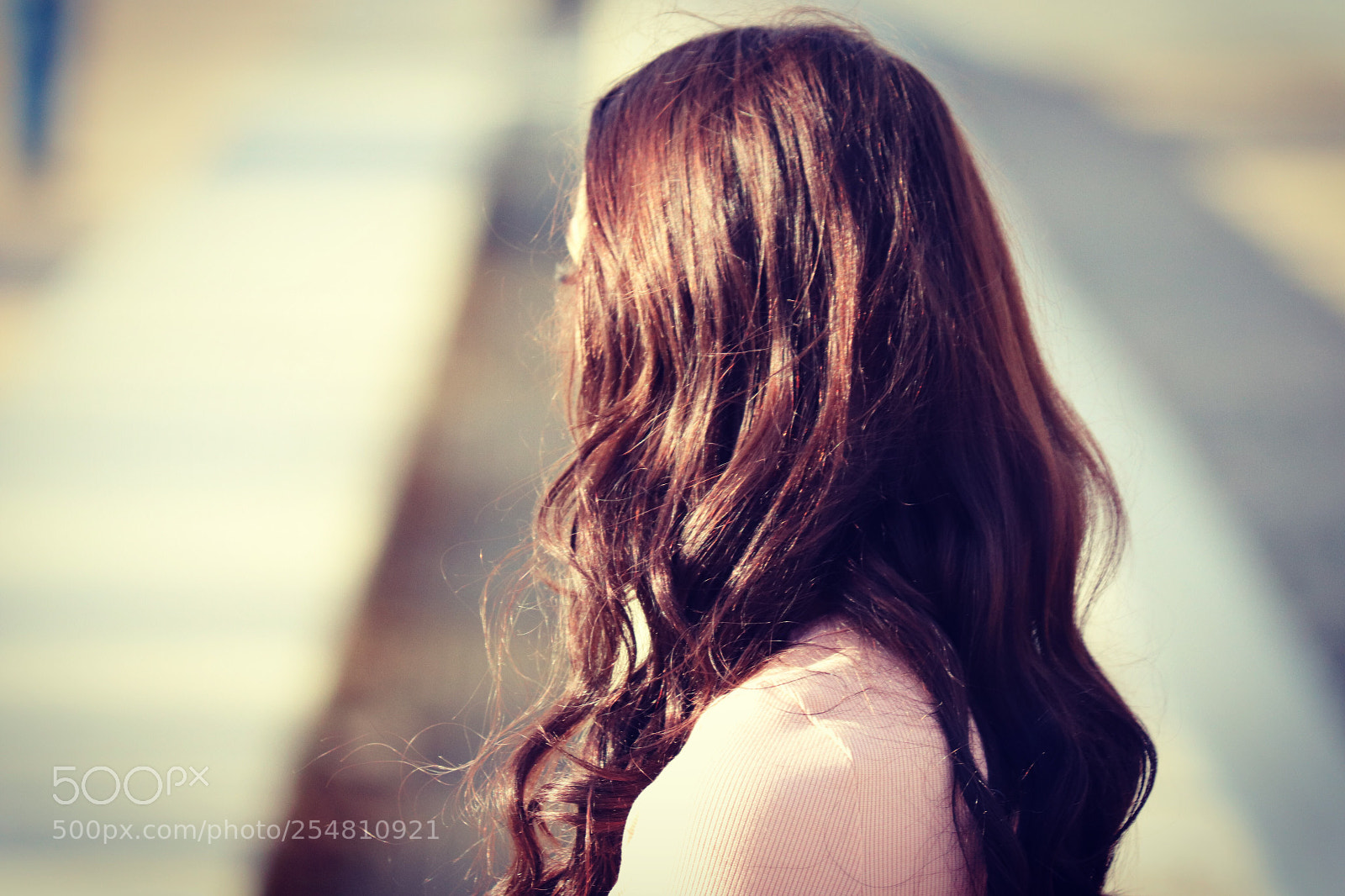 Canon EOS 800D (EOS Rebel T7i / EOS Kiss X9i) sample photo. Her hair.   photography
