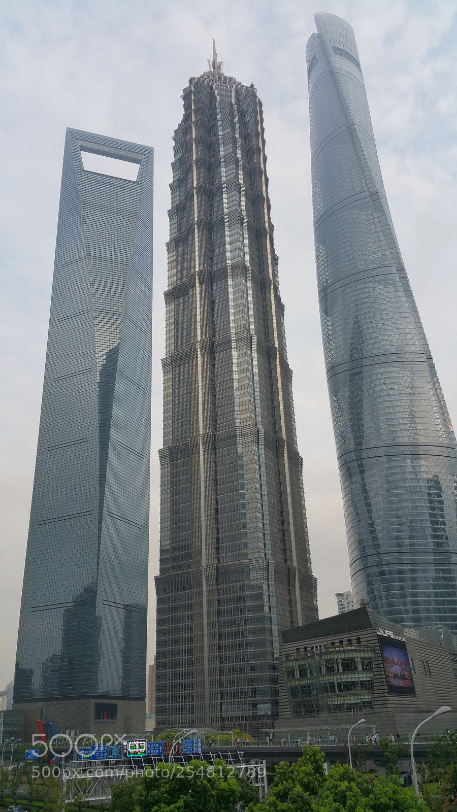 Samsung Galaxy Note4 sample photo. Shanghai the trio photography