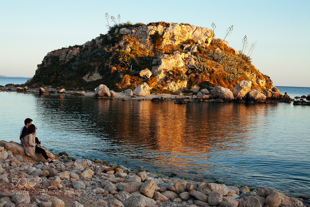 Canon EOS 5D sample photo. El pireo, athens photography
