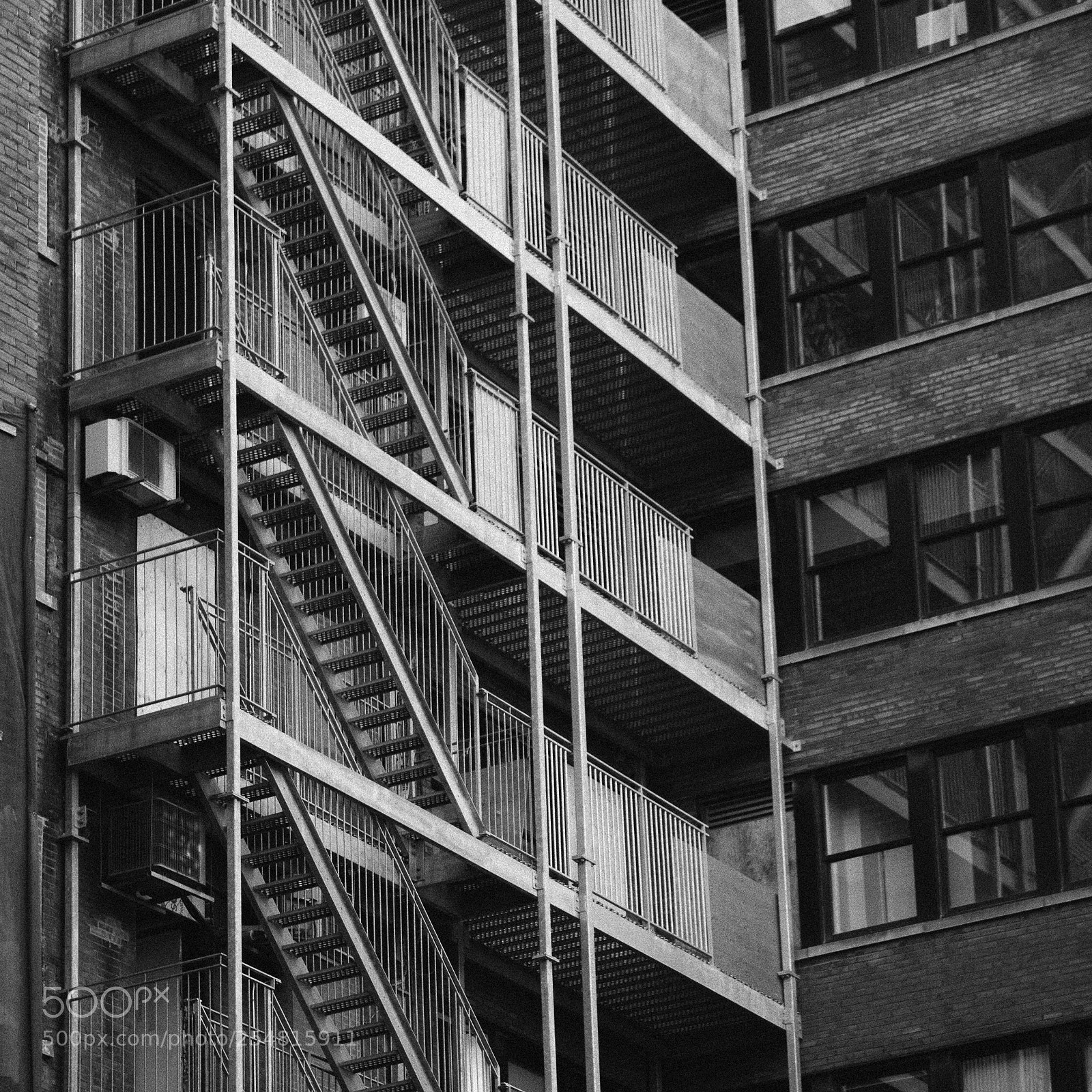 Nikon D5300 sample photo. The fire escape photography