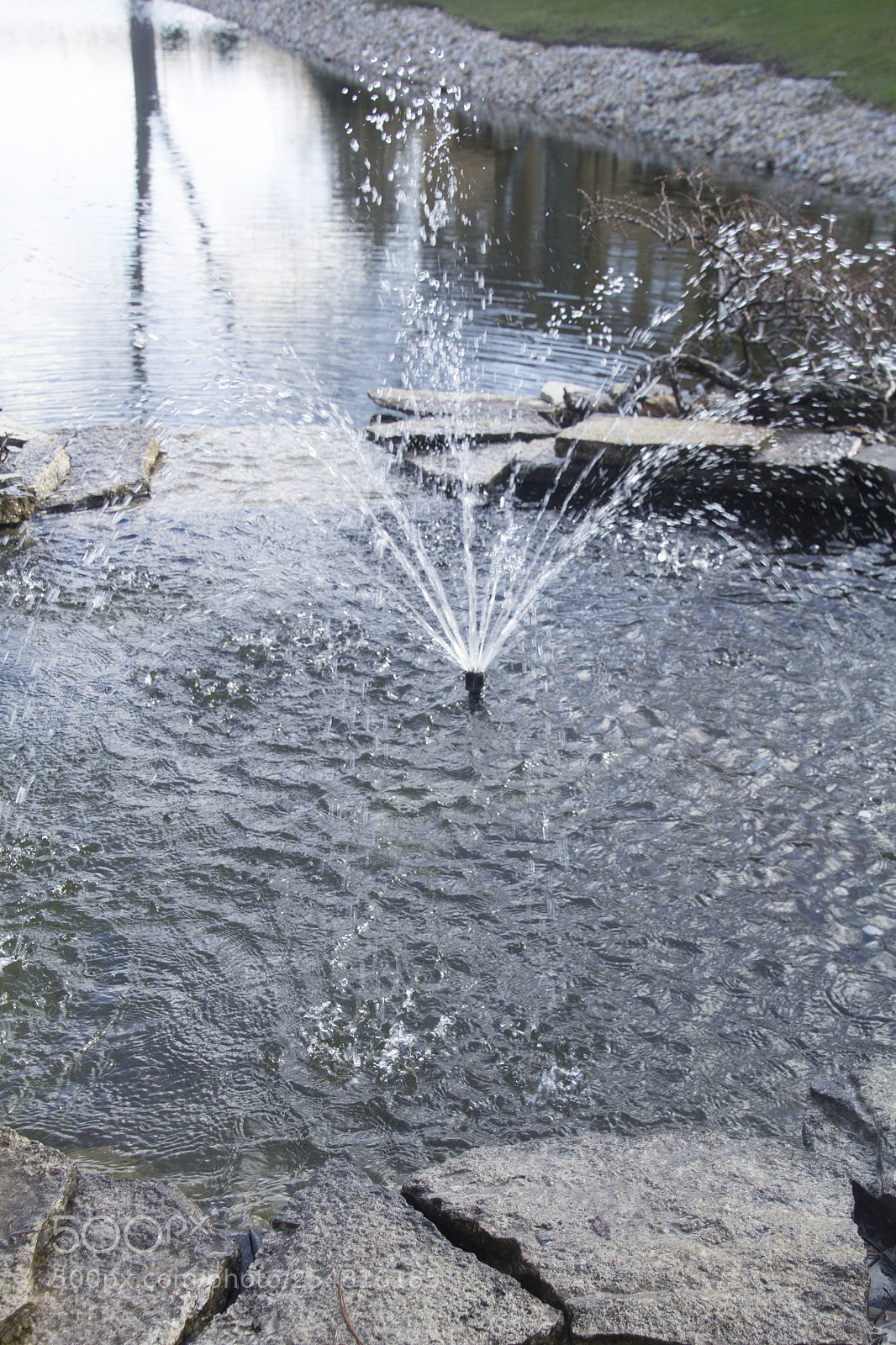 Canon EOS 1200D (EOS Rebel T5 / EOS Kiss X70 / EOS Hi) sample photo. Splash and lake photography