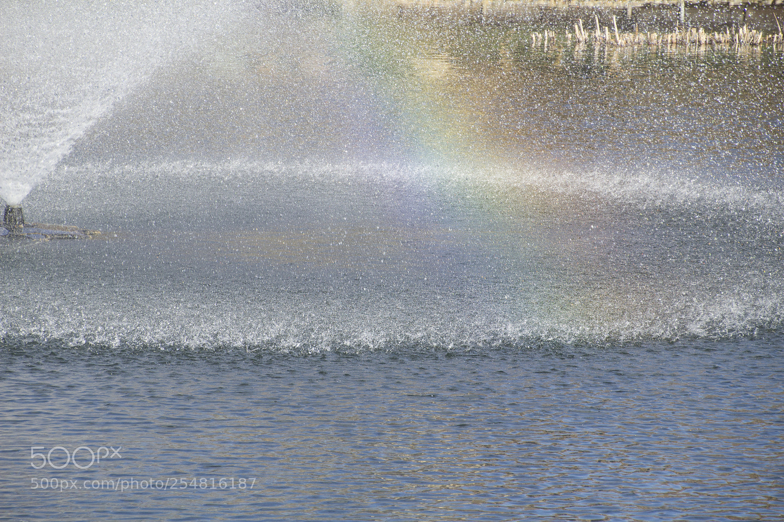 Canon EOS 1200D (EOS Rebel T5 / EOS Kiss X70 / EOS Hi) sample photo. Splash and rainbow photography