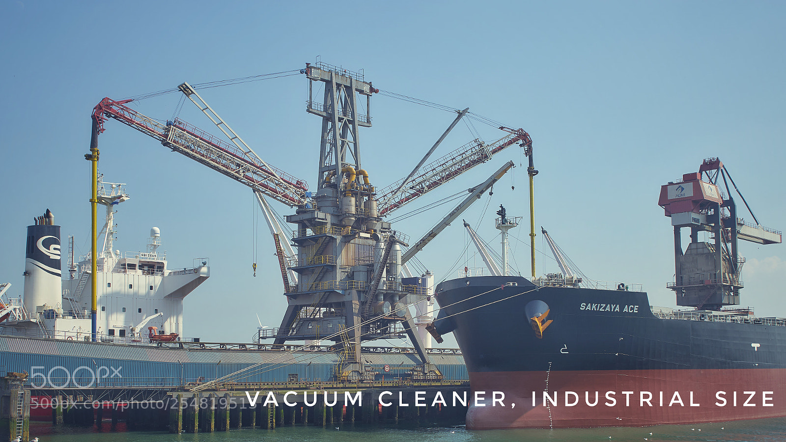 Sony ILCA-77M2 sample photo. Vacuum cleaner, industrial size photography