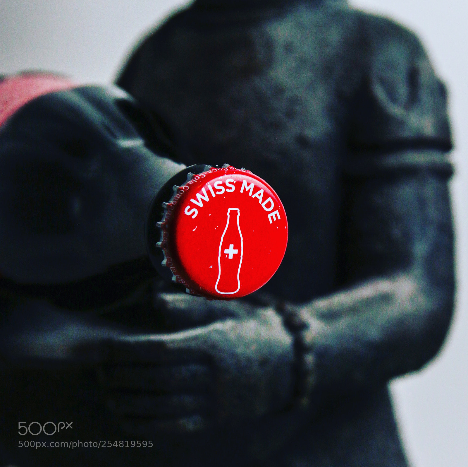 Canon EOS 70D sample photo. Daily coca-cola picture swiss photography