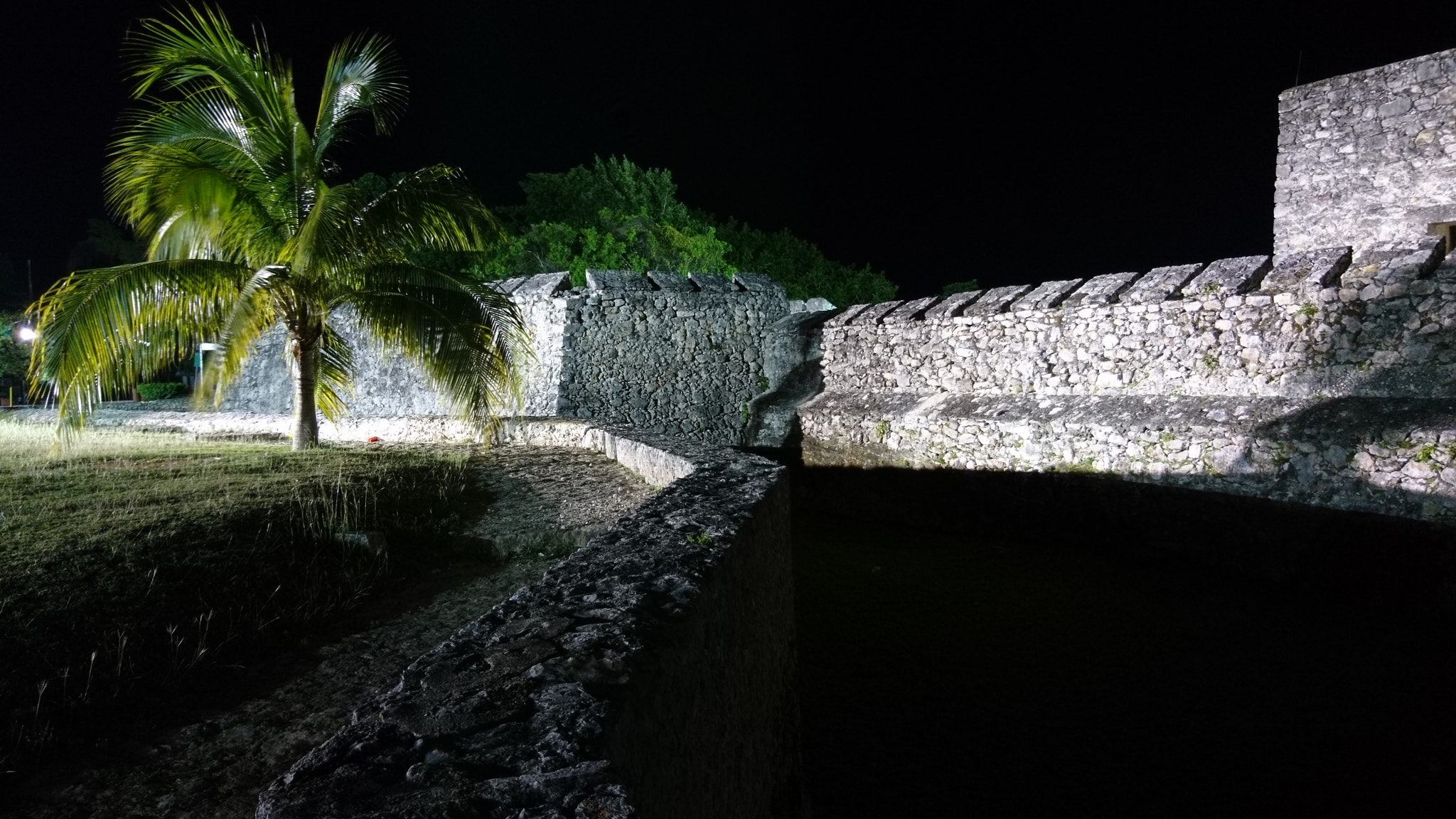 Sony Xperia X sample photo. San felipe de bacalar fort 1 photography