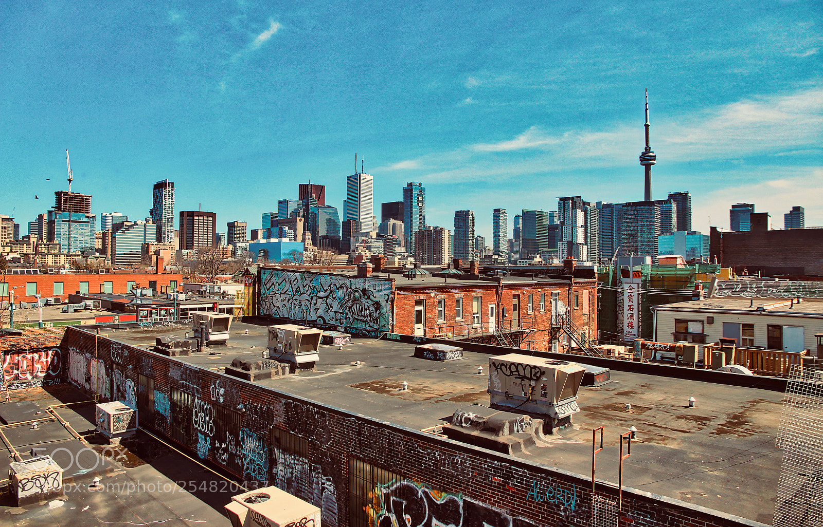 Canon EOS 600D (Rebel EOS T3i / EOS Kiss X5) sample photo. Urban toronto photography