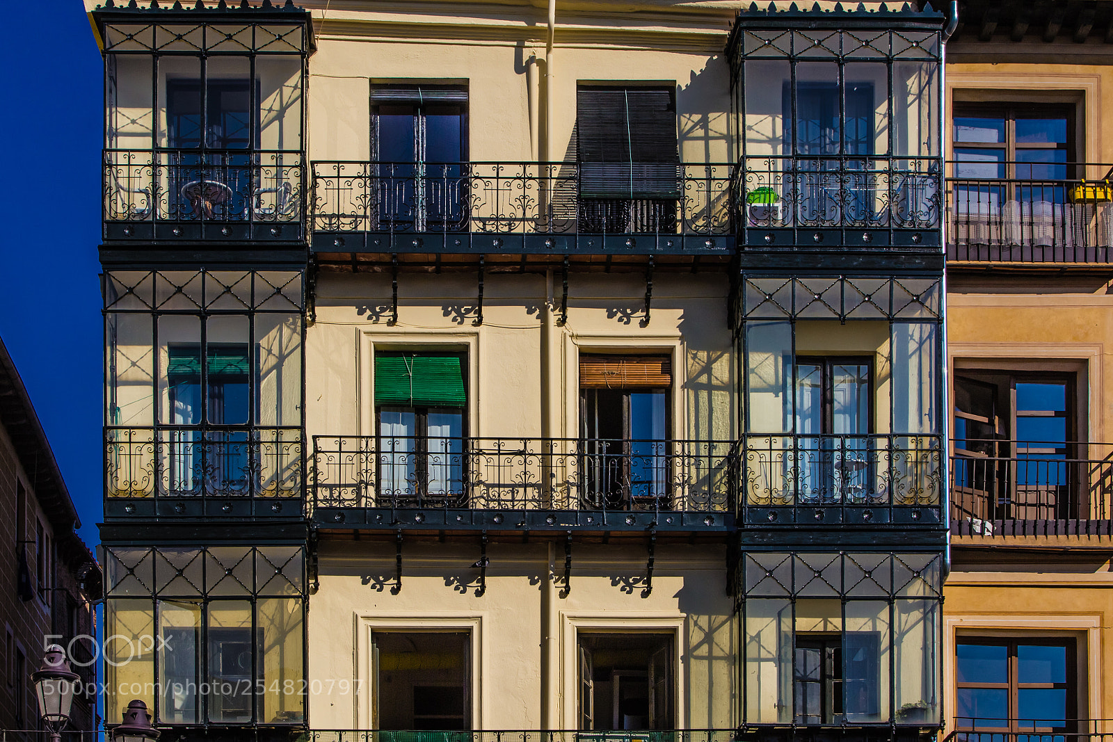 Canon EOS 60D sample photo. Facade of houses in photography