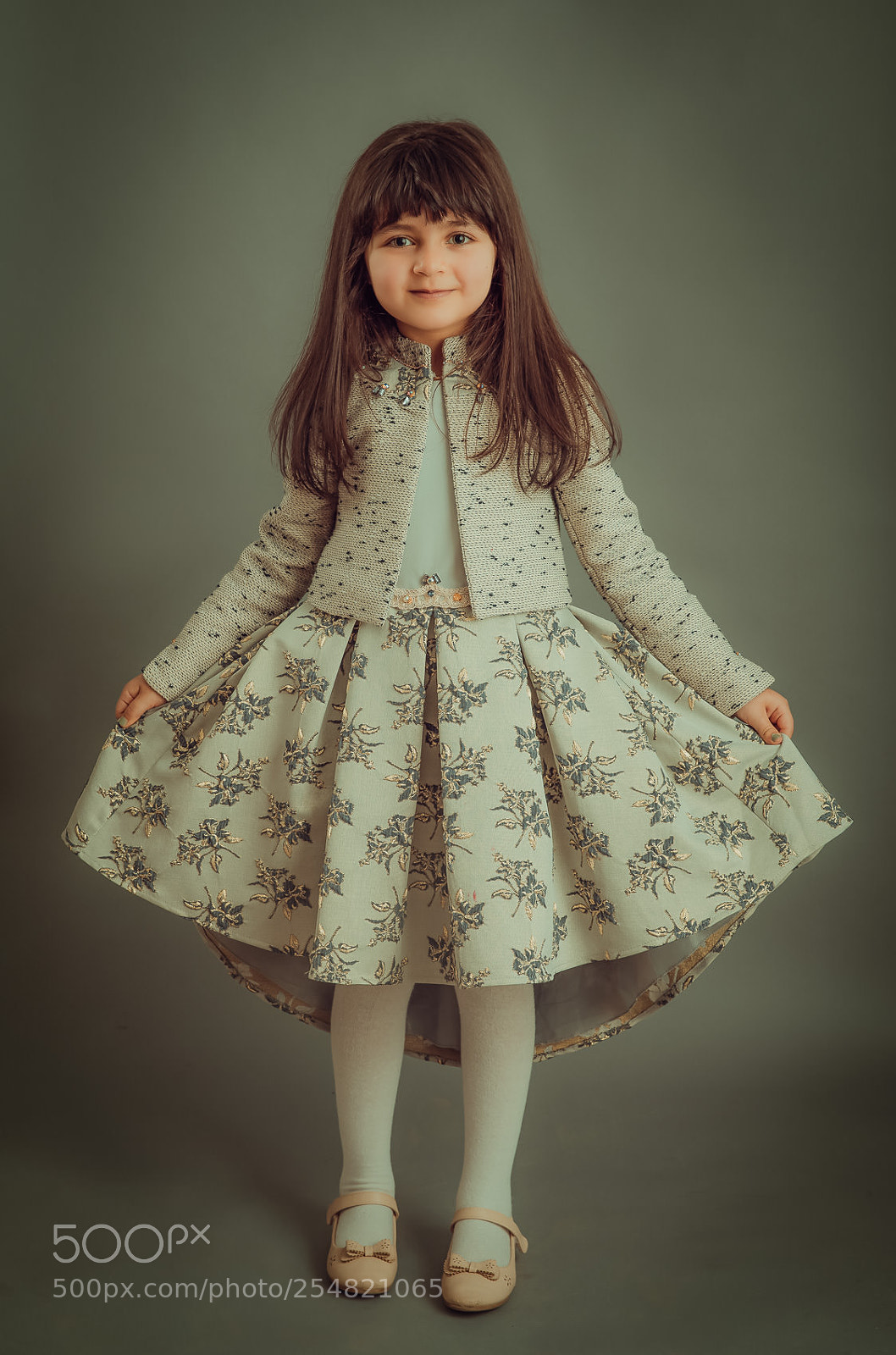 Canon EOS 5D Mark IV sample photo. Beji girl photography