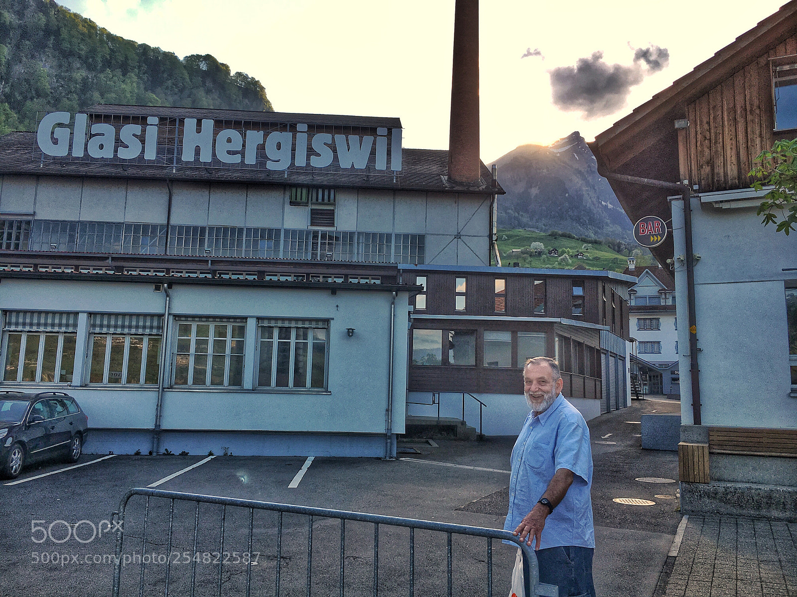 Apple iPhone 6s sample photo. Me in hergiswil under photography