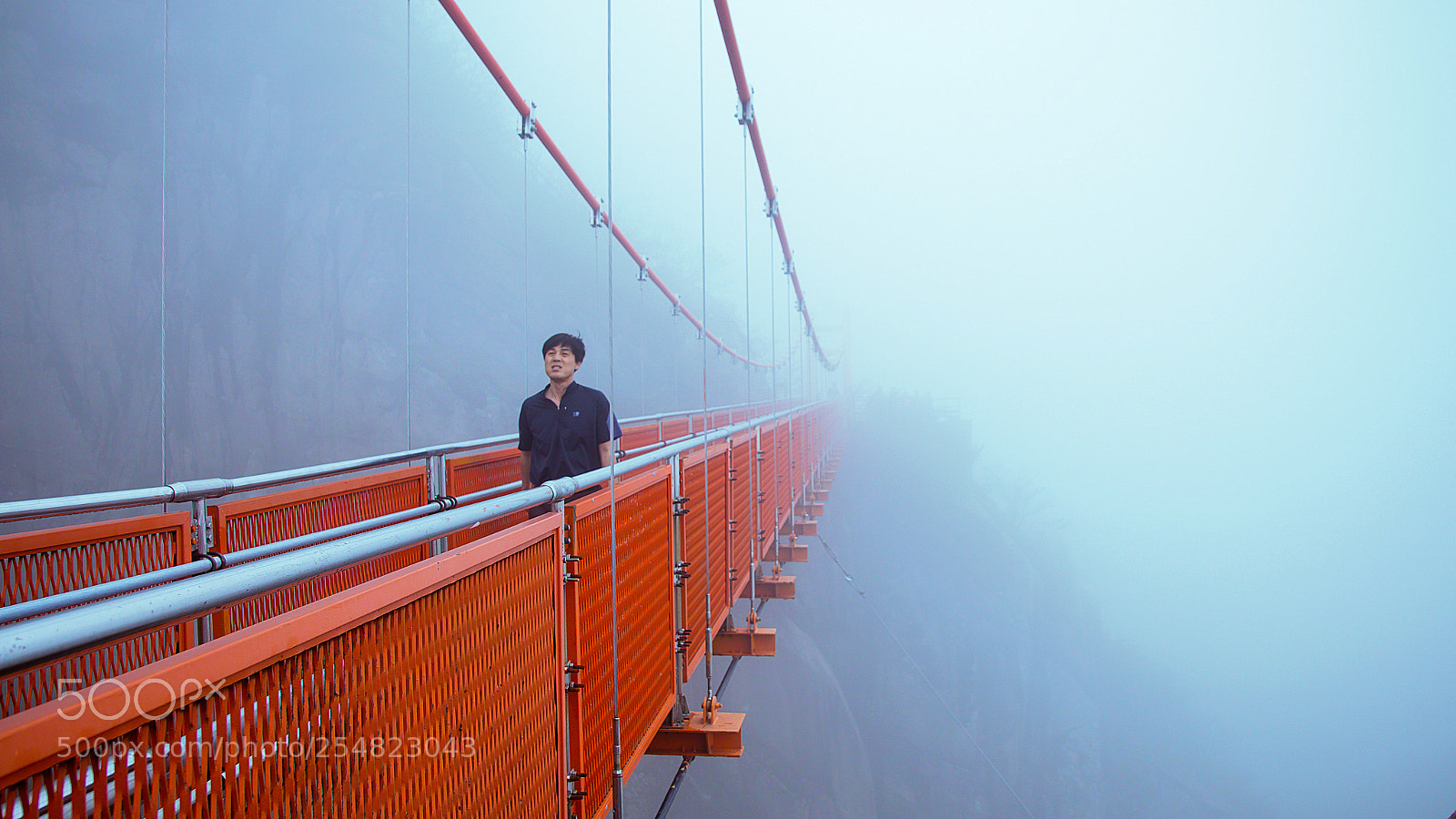 Canon EOS 70D sample photo. Cloud bridge little scary photography