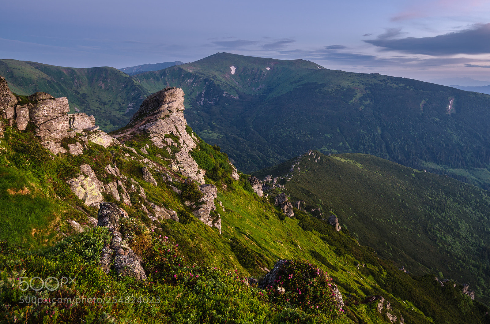 Nikon D7000 sample photo. Sunrise in the mountains photography