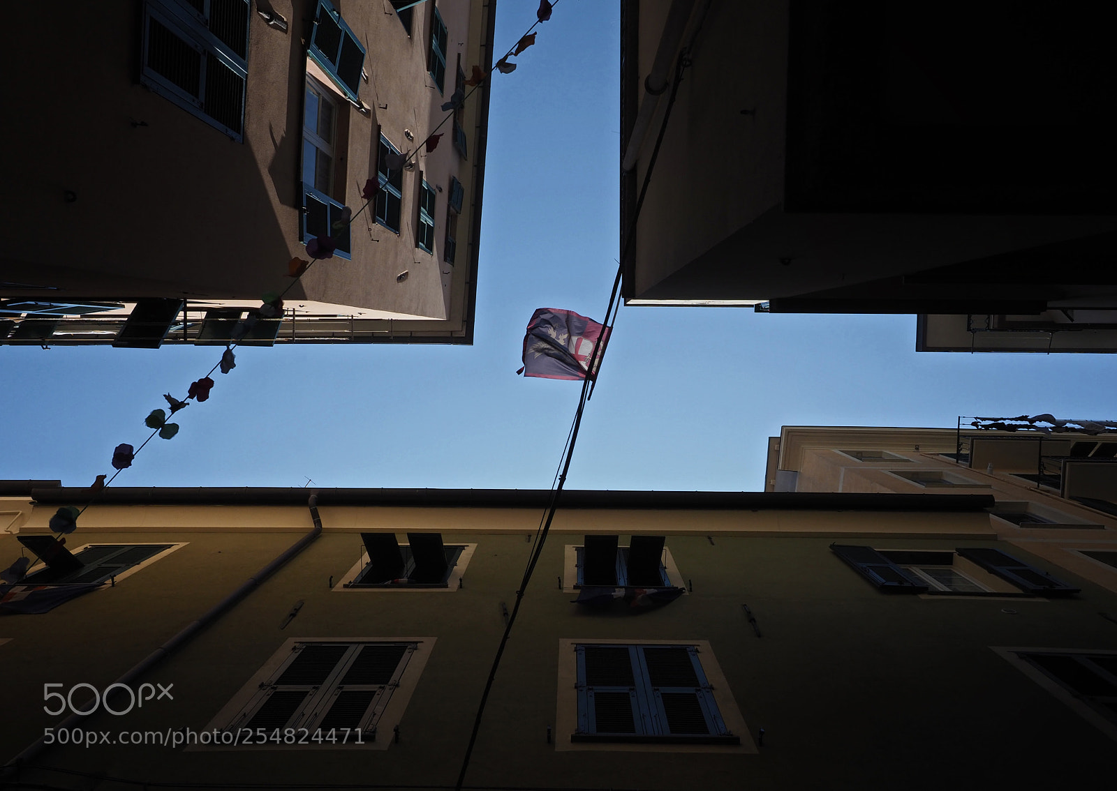 Olympus OM-D E-M1 Mark II sample photo. Genova photography