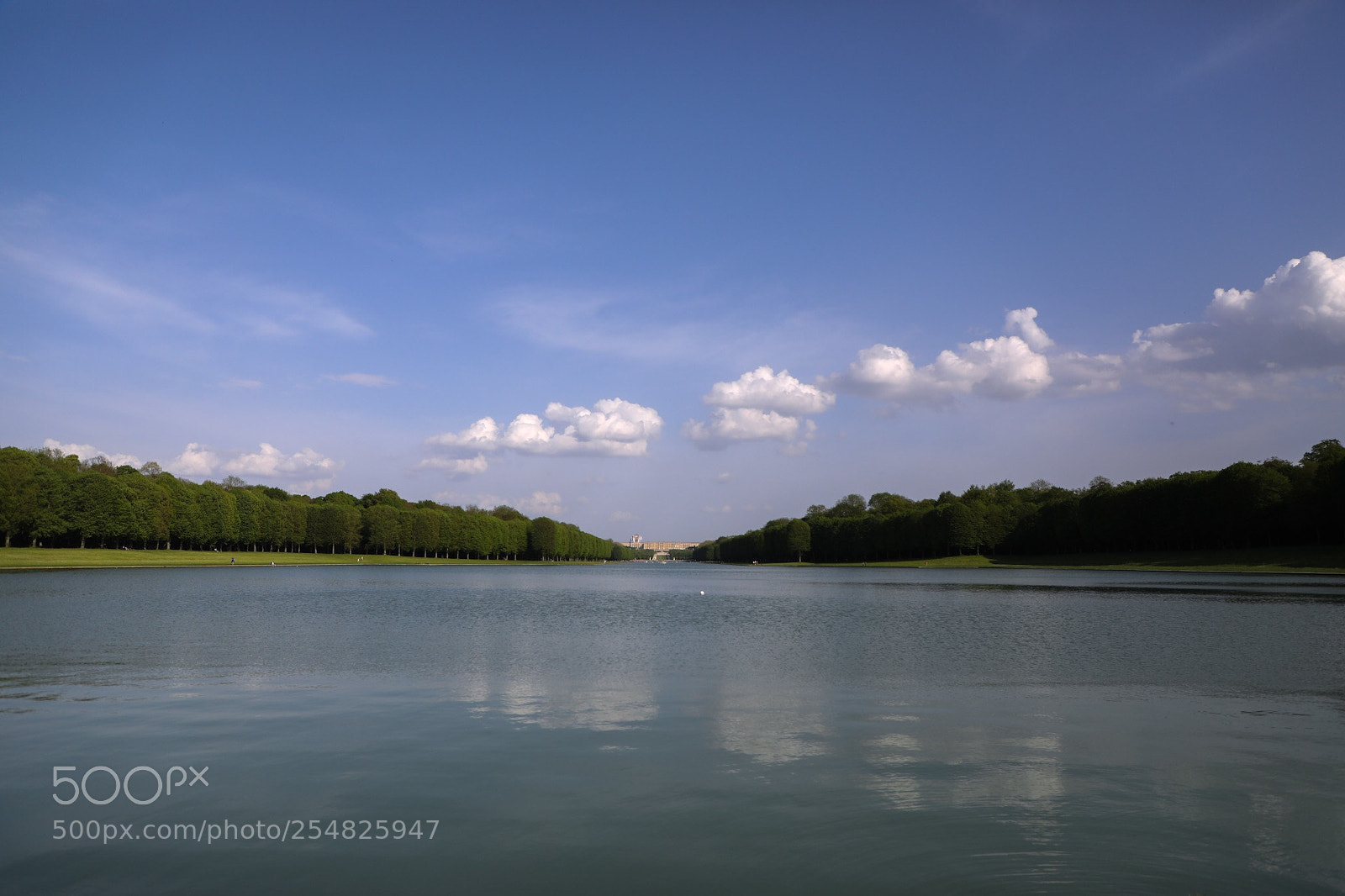 Canon EOS 5D Mark IV sample photo. Versailles palace lake photography