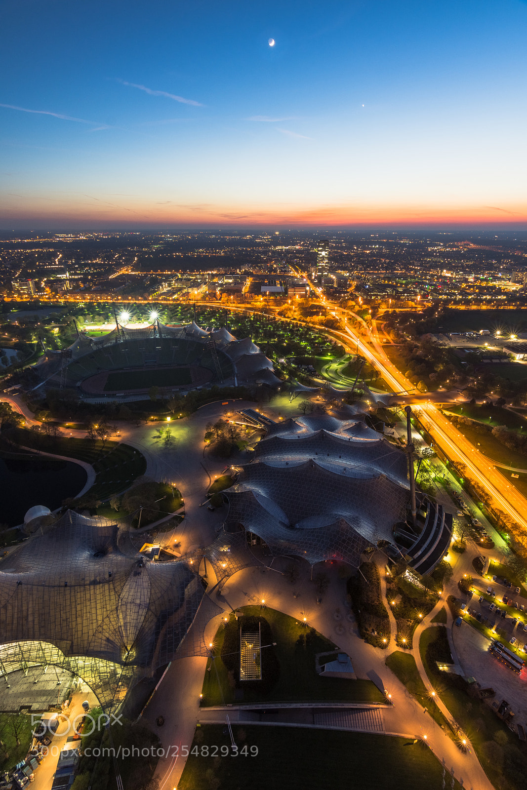 Nikon D7200 sample photo. Blue hour - olympiaturm photography