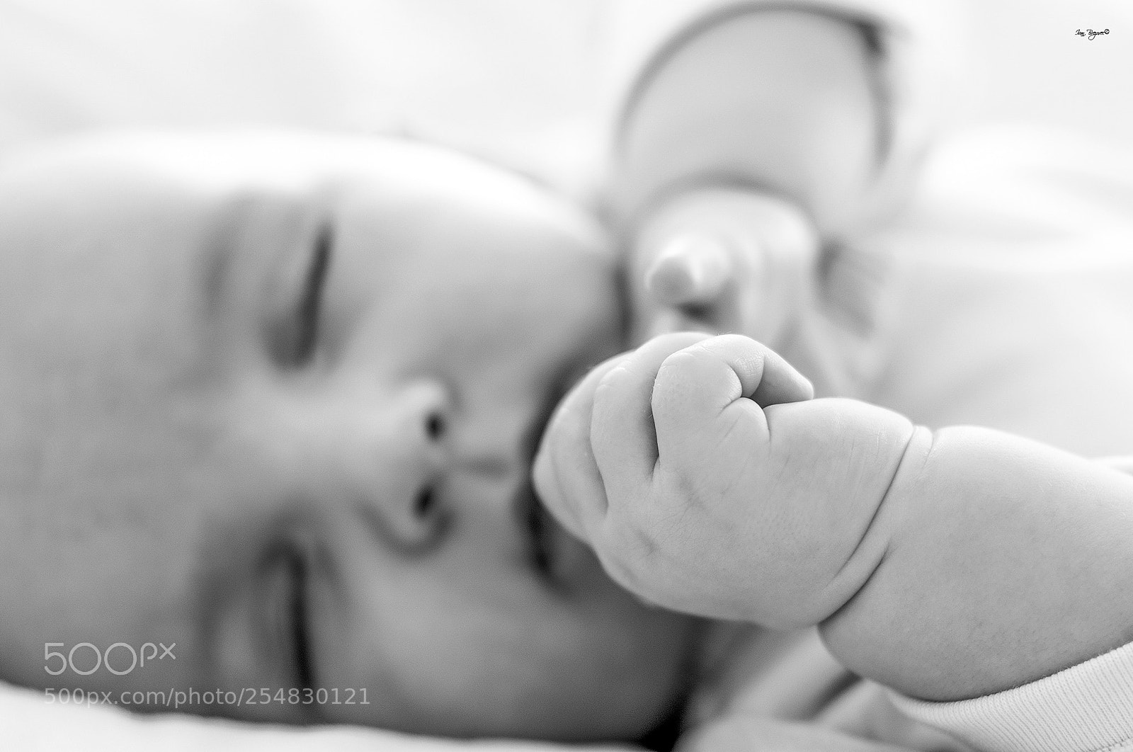 Nikon D2X sample photo. Baby photography