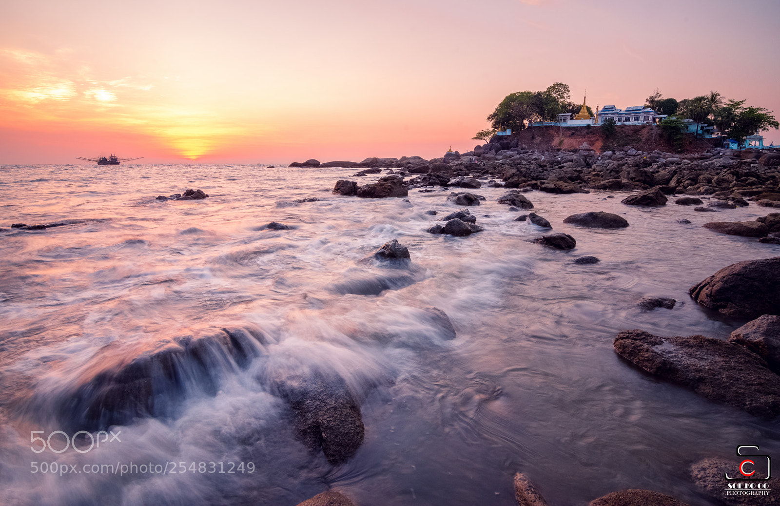 Nikon D7200 sample photo. Coming wave photography