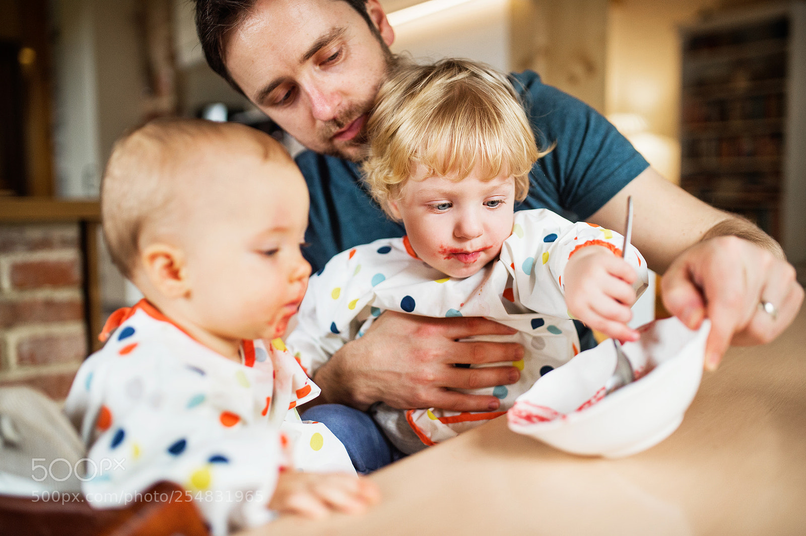 Nikon D4S sample photo. Father feeding two toddlers photography