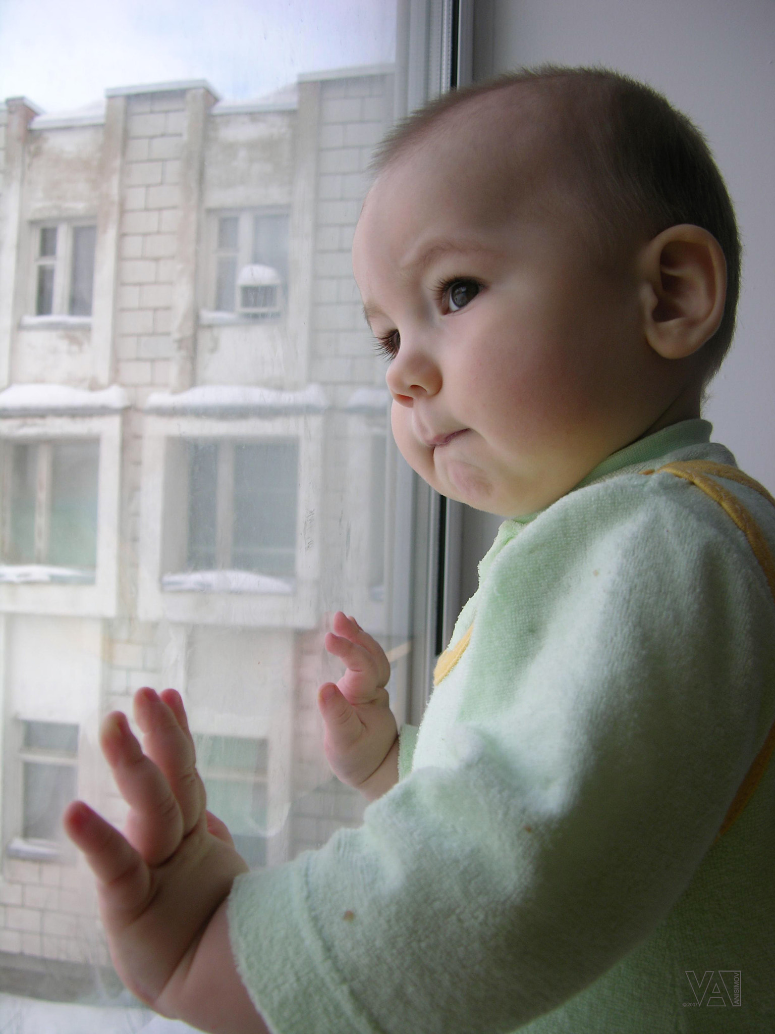 Nikon E8700 sample photo. Studying the world photography