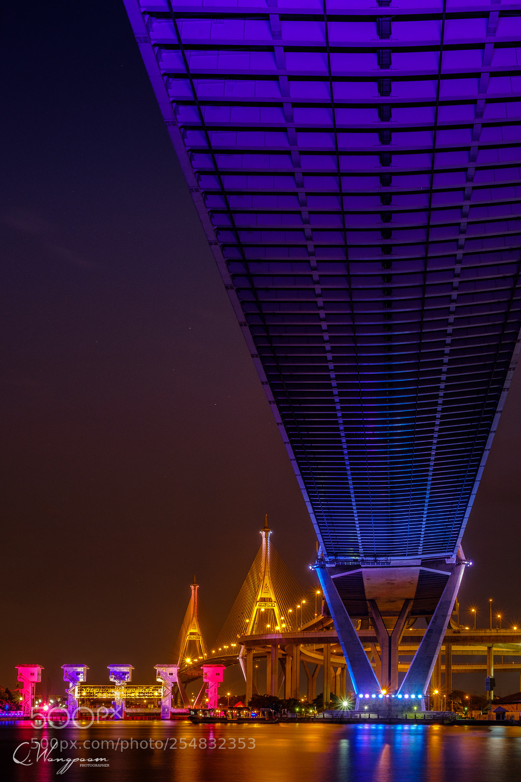Fujifilm X-T20 sample photo. "under the bridge #1" photography