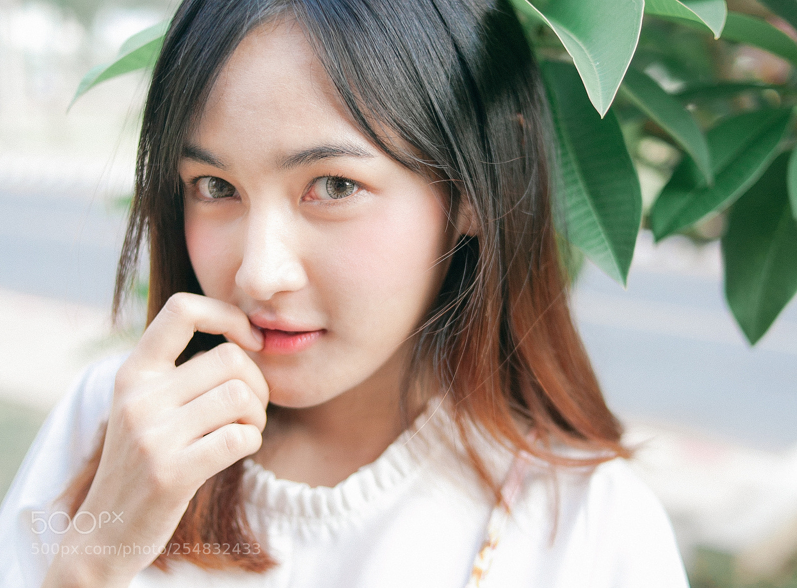 Canon EOS 5D Mark II sample photo. Shy photography