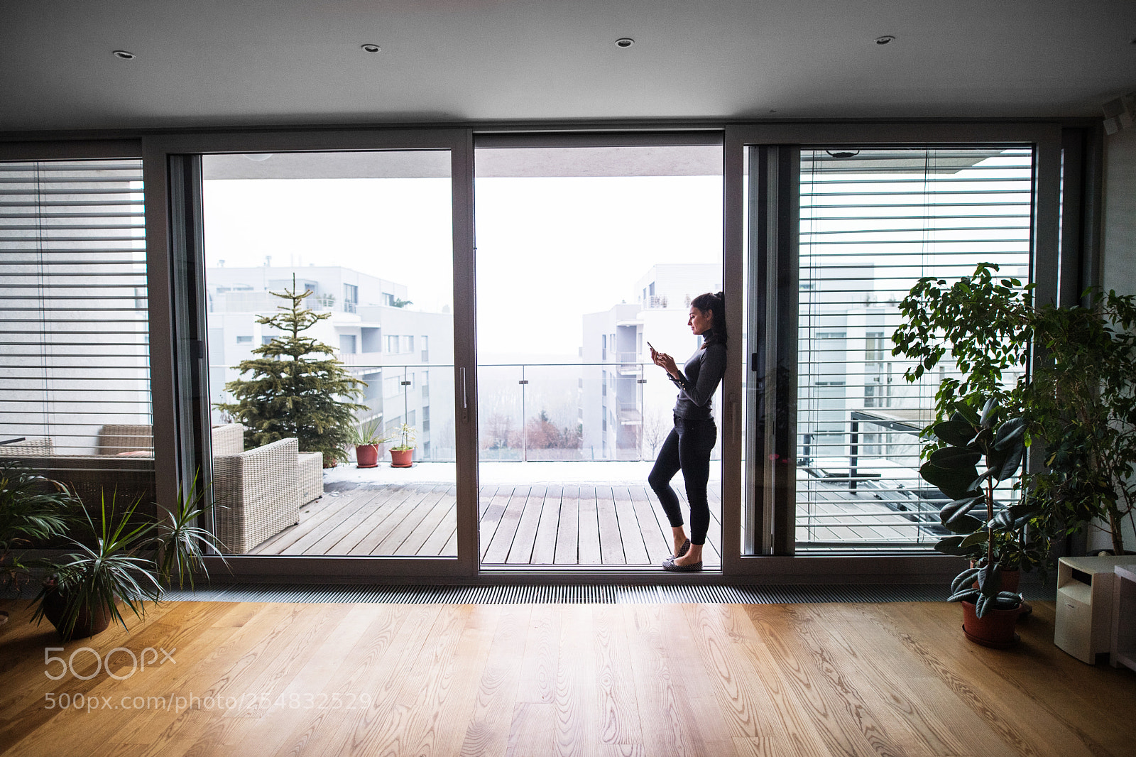 Nikon D5 sample photo. Woman by the window photography