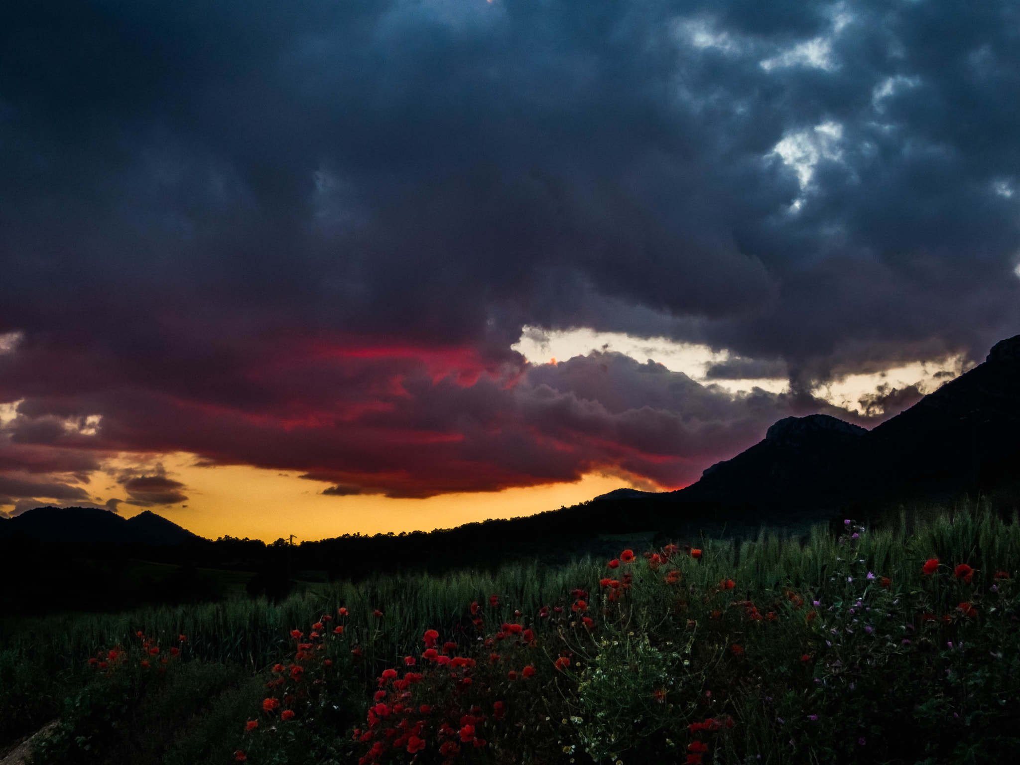 Canon PowerShot S120 sample photo. Atardecer en el montsec photography