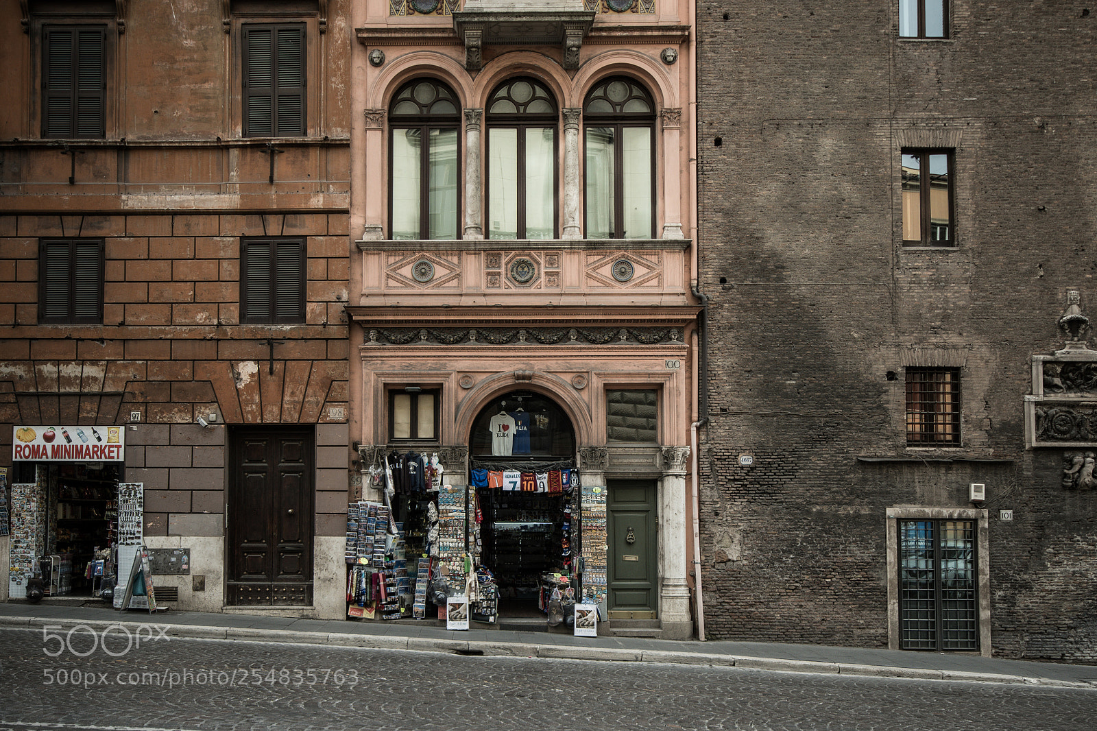 Nikon D7500 sample photo. A city frozen in photography