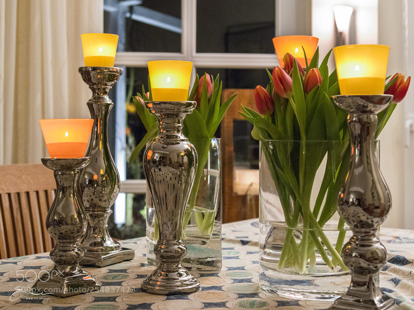 Canon EOS M5 sample photo. 2018-01-27 flowers and candles photography