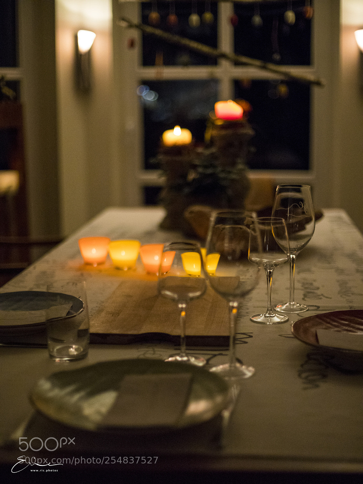 Canon EOS 6D Mark II sample photo. 2018-03-03 diner with candles photography