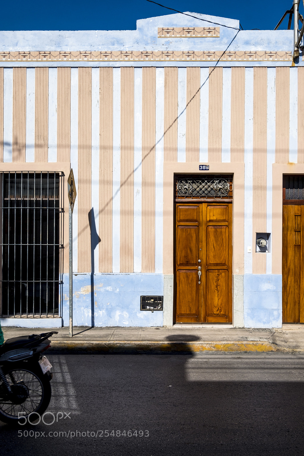 Fujifilm X-T2 sample photo. Street view in the photography