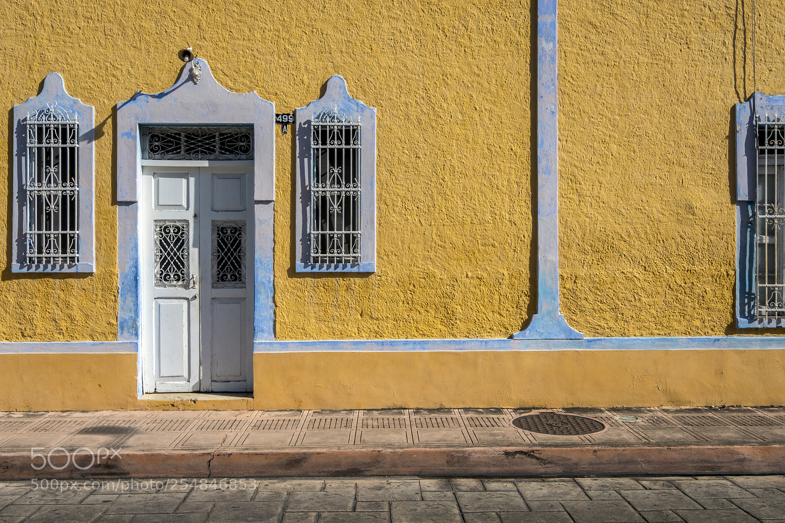 Fujifilm X-T2 sample photo. Street view in the photography