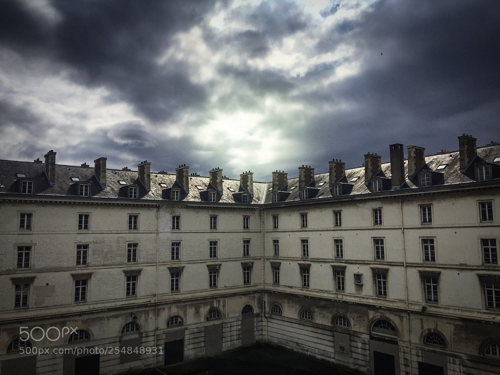 Apple iPhone 6 sample photo. Abandoned paris photography