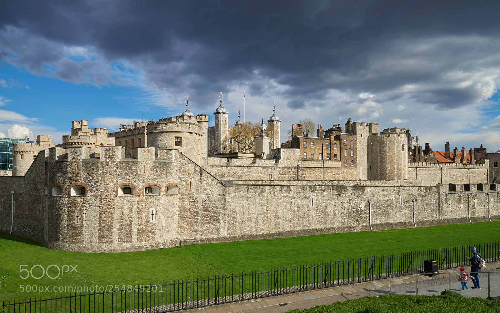 Nikon D800 sample photo. La tour de londres photography