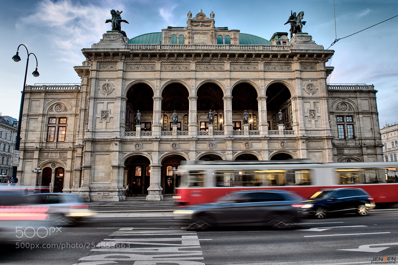 Nikon D4S sample photo. Busy vienna photography