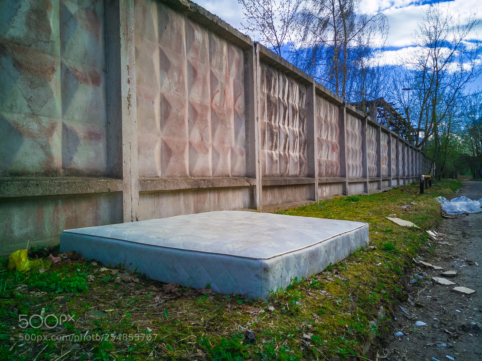HUAWEI P10 sample photo. A place to stay photography